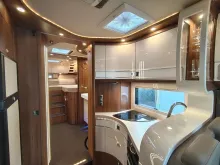 Fahrzeugbild Carthago chic e-line I 61 XL LE Mercedes #13