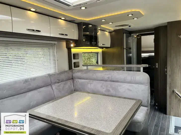 Fahrzeugbild Phoenix MaXi-Alkoven Iveco 7900 QRSL 7,2 t - Hubstützen - Luftf. HA #5