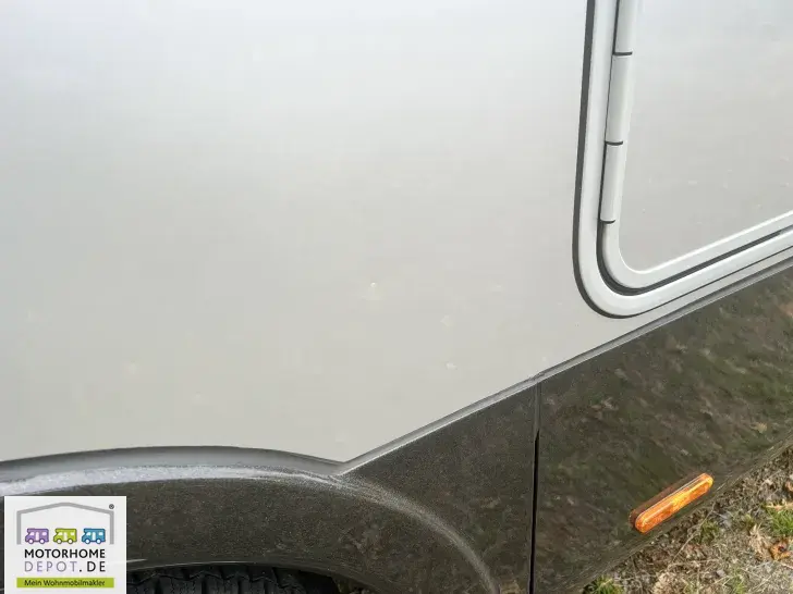 Fahrzeugbild Phoenix MaXi-Alkoven Iveco 7900 QRSL 7,2 t - Hubstützen - Luftf. HA #24