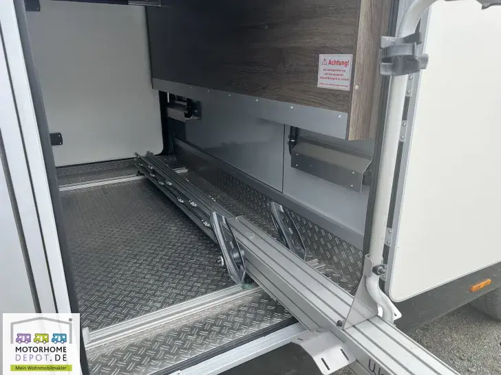 Fahrzeugbild Phoenix MaXi-Alkoven Iveco 7900 QRSL 7,2 t - Hubstützen - Luftf. HA #42