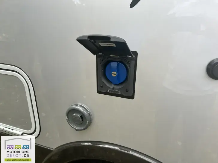 Fahrzeugbild Phoenix MaXi-Alkoven Iveco 7900 QRSL 7,2 t - Hubstützen - Luftf. HA #52