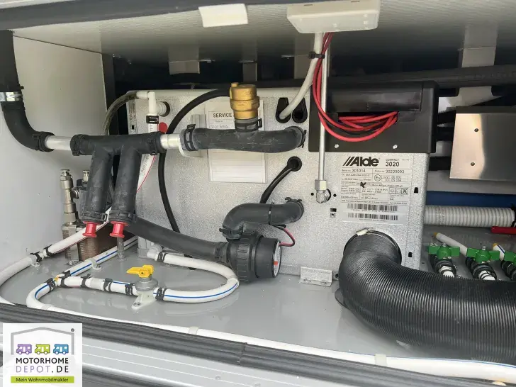 Fahrzeugbild Phoenix MaXi-Alkoven Iveco 7900 QRSL 7,2 t - Hubstützen - Luftf. HA #54