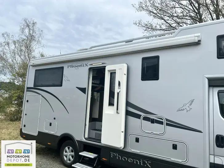 Fahrzeugbild Phoenix MaXi-Alkoven Iveco 7900 QRSL 7,2 t - Hubstützen - Luftf. HA #69