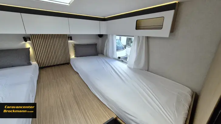 Fahrzeugbild Pilote Galaxy G740FGJ Evidence NEUES MODELL 2027 Facelift #11
