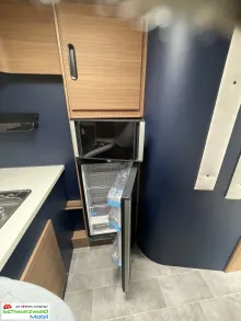 Fahrzeugbild Rimor SAILER 56 Autom., Markise, große Küche hinten #19