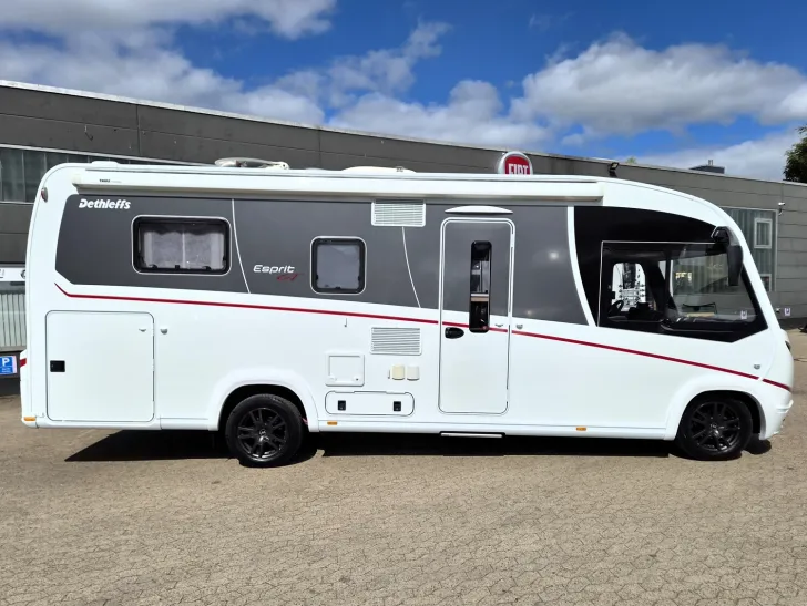 Fahrzeugbild Dethleffs Esprit I 7150-2 DBM *Hubstützen*Luftfeder*4.8 t* #6