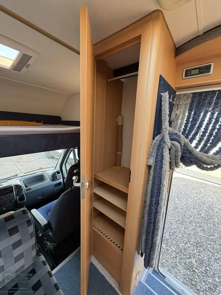 Fahrzeugbild Eura Mobil Sport 665 HB Freestyle an Export/Gewerbetreibene #7