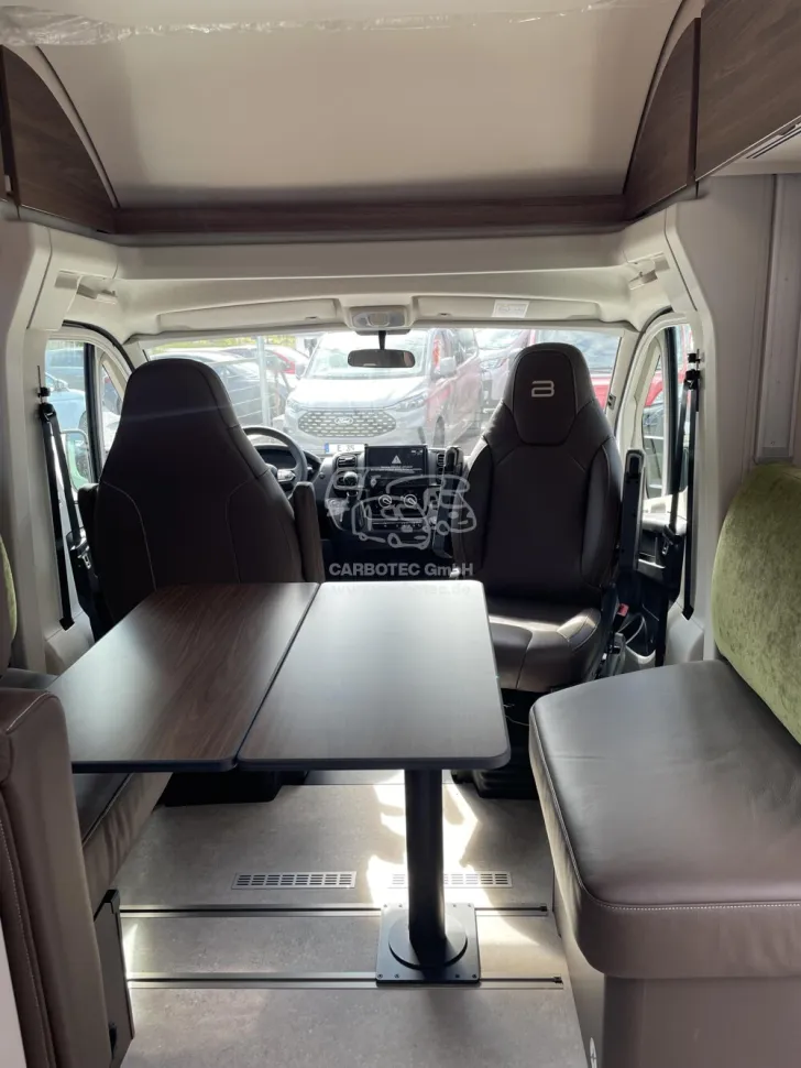 Fahrzeugbild Bürstner Signature SFT 7.5 #7