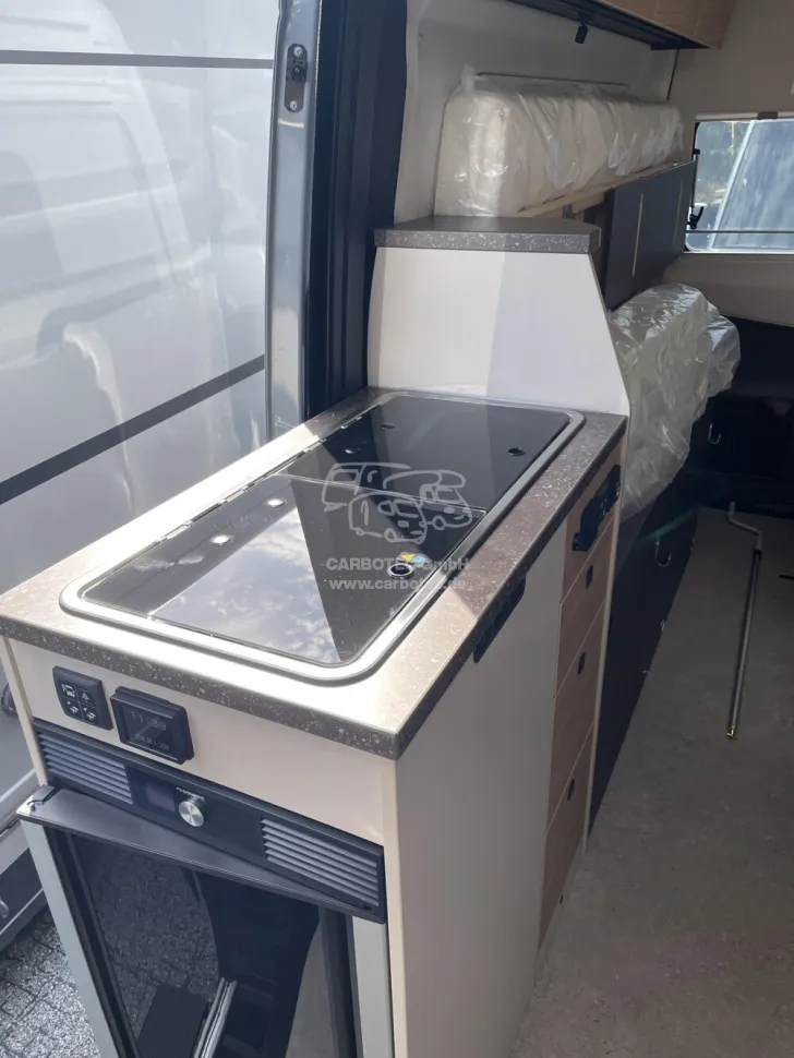 Fahrzeugbild Bürstner Habiton X HMX 6.0 #8
