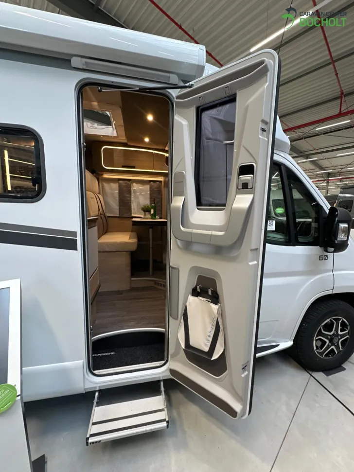 Fahrzeugbild Weinsberg CaraCompact 600 MEG Pepper-Edition Modell 2027 / Automatik #8