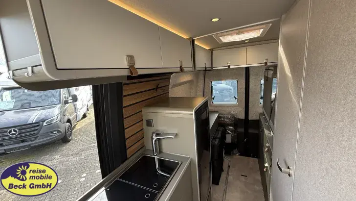 Fahrzeugbild Hymer Camper Van Grand Canyon S 600 Allradwochen bei Beck #11