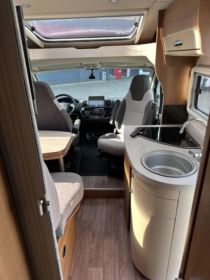 Fahrzeugbild Knaus Van TI 550 MD #12