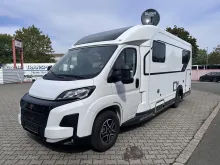 Fahrzeugbild Bürstner Signature SFT 7.4 #1