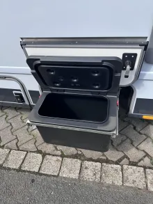 Fahrzeugbild Bürstner Signature SFT 7.5 #9