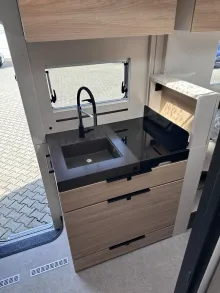 Fahrzeugbild Bürstner Signature SFT 7.5 #18