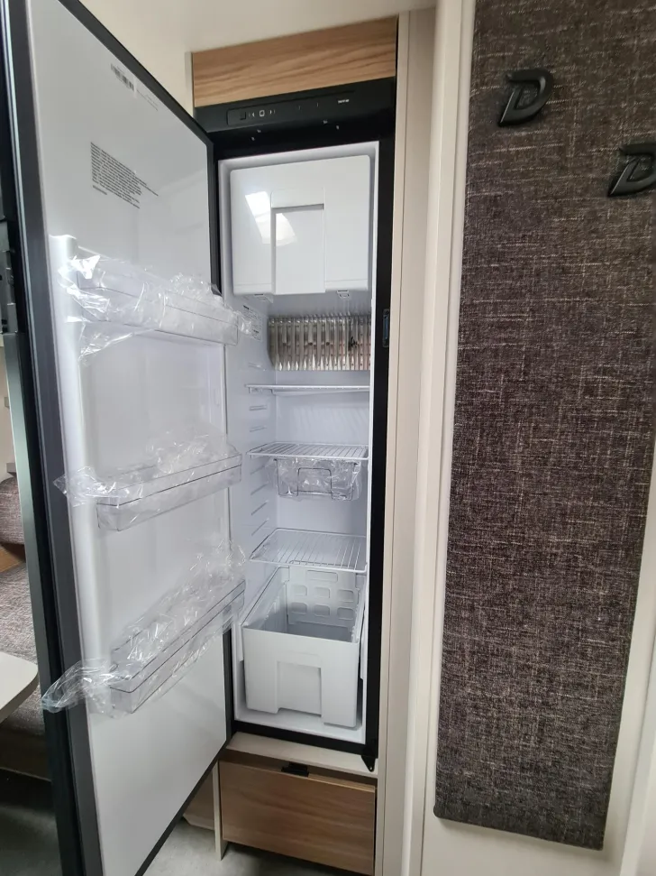 Fahrzeugbild Dethleffs Nomad 460 EL *ATC*17"-Alu"Fußbodenerwärmung*uvm* #13