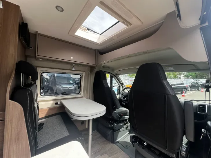 Fahrzeugbild Carado Camper Van 640 PRO+Markise+Kam+Safety P+Diesel H #15