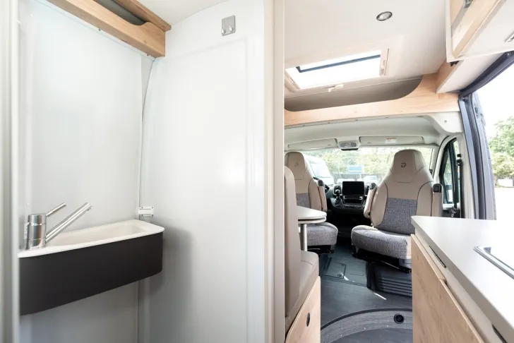 Fahrzeugbild Dethleffs Globetrail 600 DS Fiat #16