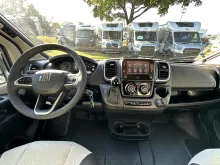 Fahrzeugbild Weinsberg CaraSuite 650 MEG Edition Spicy *Hubbett* #8