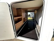 Fahrzeugbild Weinsberg CaraSuite 650 MEG Edition Spicy *Hubbett* #36