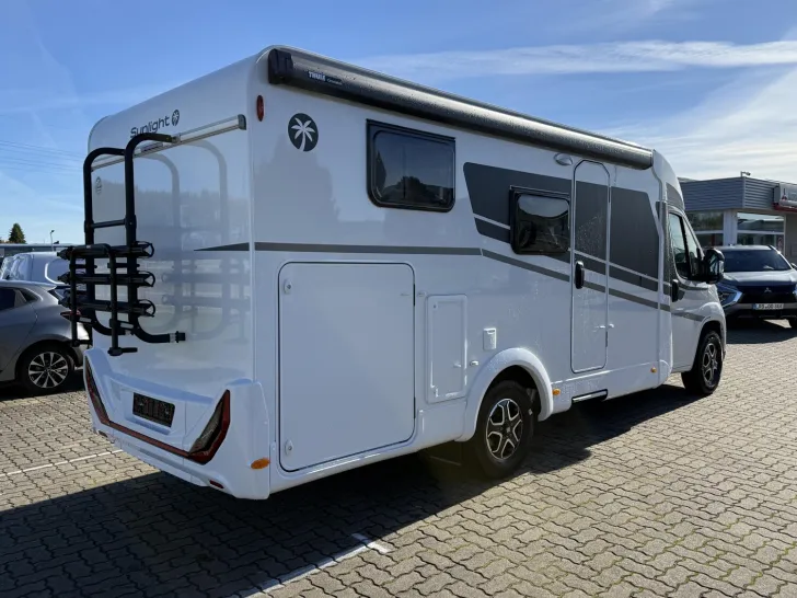 Fahrzeugbild Sunlight Adventure V 67S Fiat #3