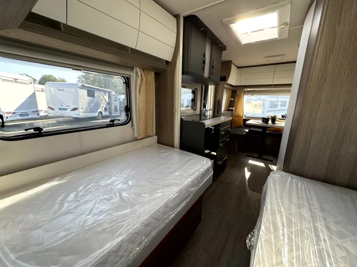 Fahrzeugbild Hobby ONTOUR 460 DL #23