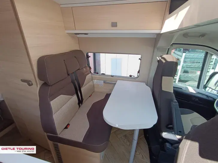 Fahrzeugbild Challenger Van Start Edition V217 Anhängerkupplung #6