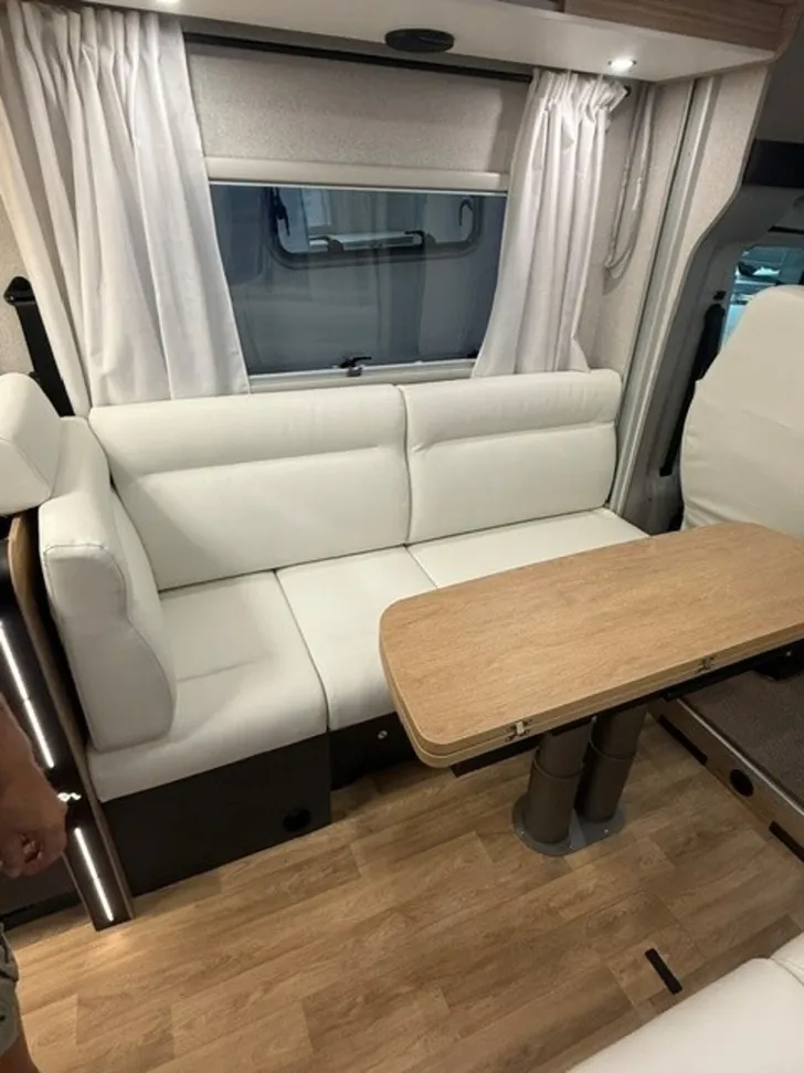 Fahrzeugbild Mooveo Tei 70DH ALL-IN-ONE 3,5 t #8