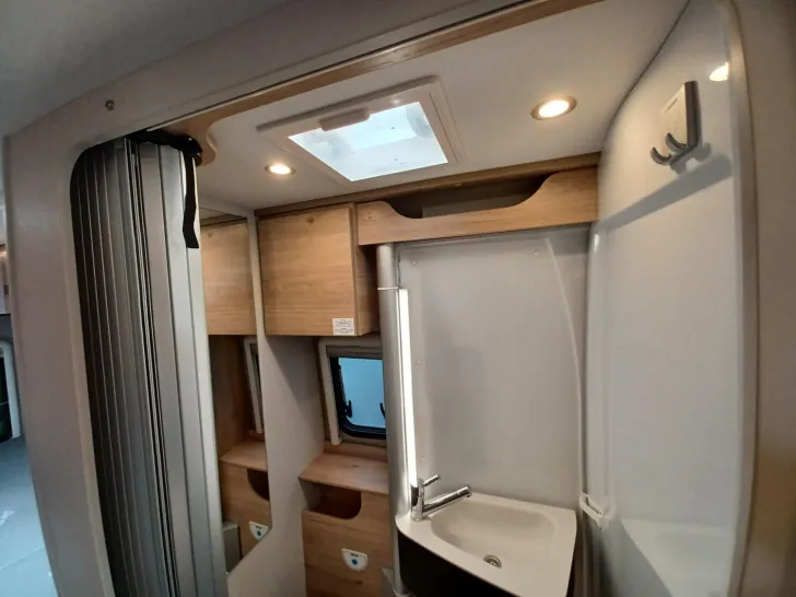 Fahrzeugbild Dethleffs Globetrail 640 S Peugeot #18
