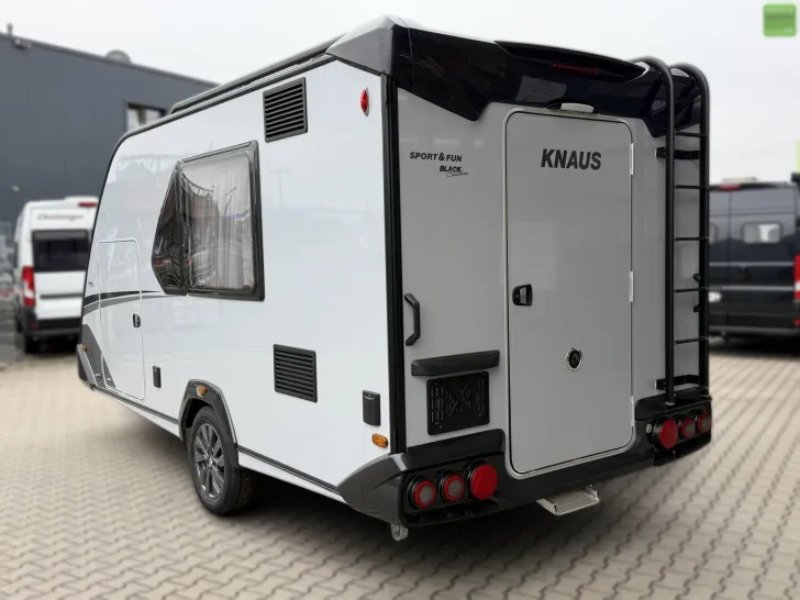 Fahrzeugbild Knaus Sport & Fun BLACK SELECTION 480 QL Auffahrrampe #5