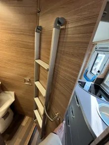 Fahrzeugbild Weinsberg CaraCompact EDITION PEPPER Suite 640 MEG Anhängerkupplung #14
