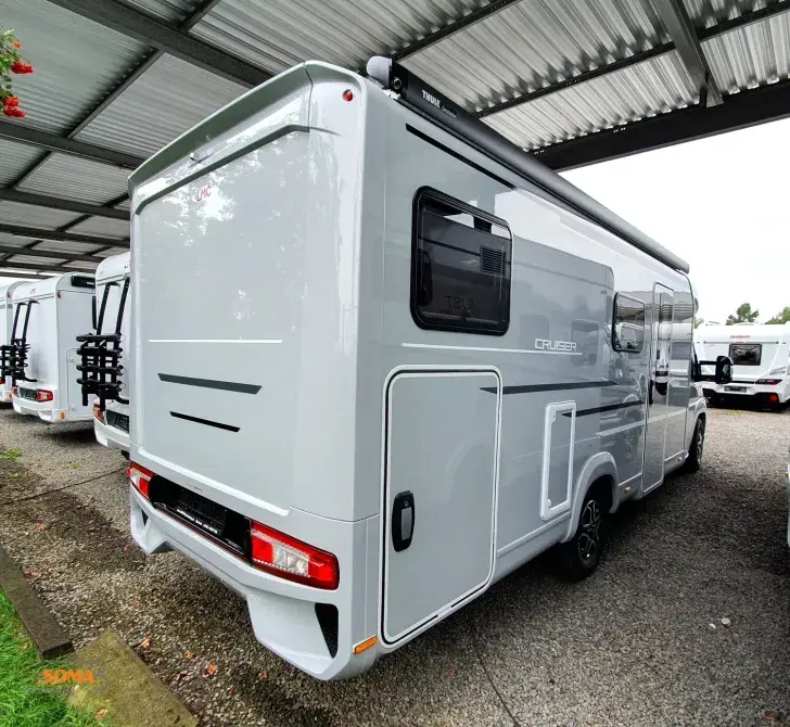 Fahrzeugbild LMC Cruiser 740 EL Automatik / 180 PS #3