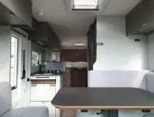 Fahrzeugbild LMC Cruiser 740 EL Automatik / 180 PS #9