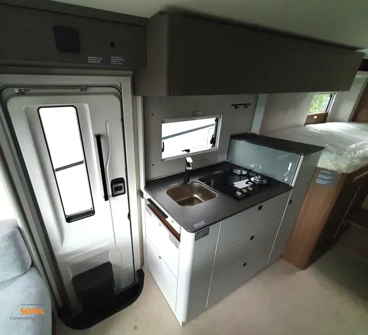 Fahrzeugbild LMC Cruiser 740 EL Automatik / 180 PS #18