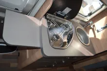 Fahrzeugbild Weinsberg CaraCompact EDITION PEPPER Suite 640 MEG Licht&Sicht-Paket #9