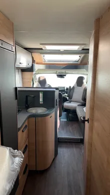 Fahrzeugbild Knaus L!VE TI 700 MEG Platinum Selection Zustand sehr gut #8