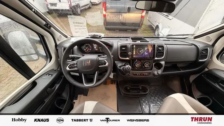 Fahrzeugbild Knaus L!VE WAVE 650 MF Platinum Selection Zustand sehr gut #4