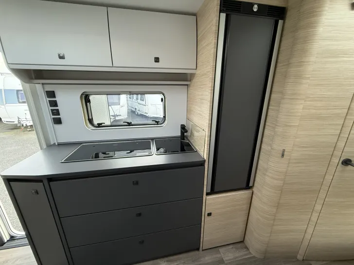 Fahrzeugbild Fendt Apero Activ 560 SKM 2000 LM-Felgen schwarz #19