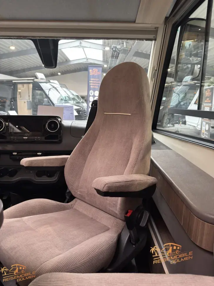 Fahrzeugbild Eura Mobil Integra Line GT 726 EF #19