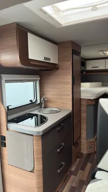 Küchen Weinsberg CaraCompact EDITION PEPPER 600 MEG Zustand sehr gut Automatik