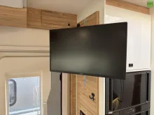 Fahrzeugbild Pilote Pacific Evidence P696D Dachklima Solar SAT TV #16