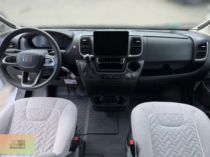 Fahrzeugbild Malibu T 430 KB LE lightweight Fiat #10