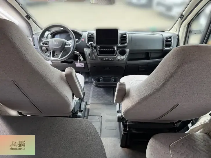 Fahrzeugbild Malibu T 430 KB LE lightweight Fiat #11