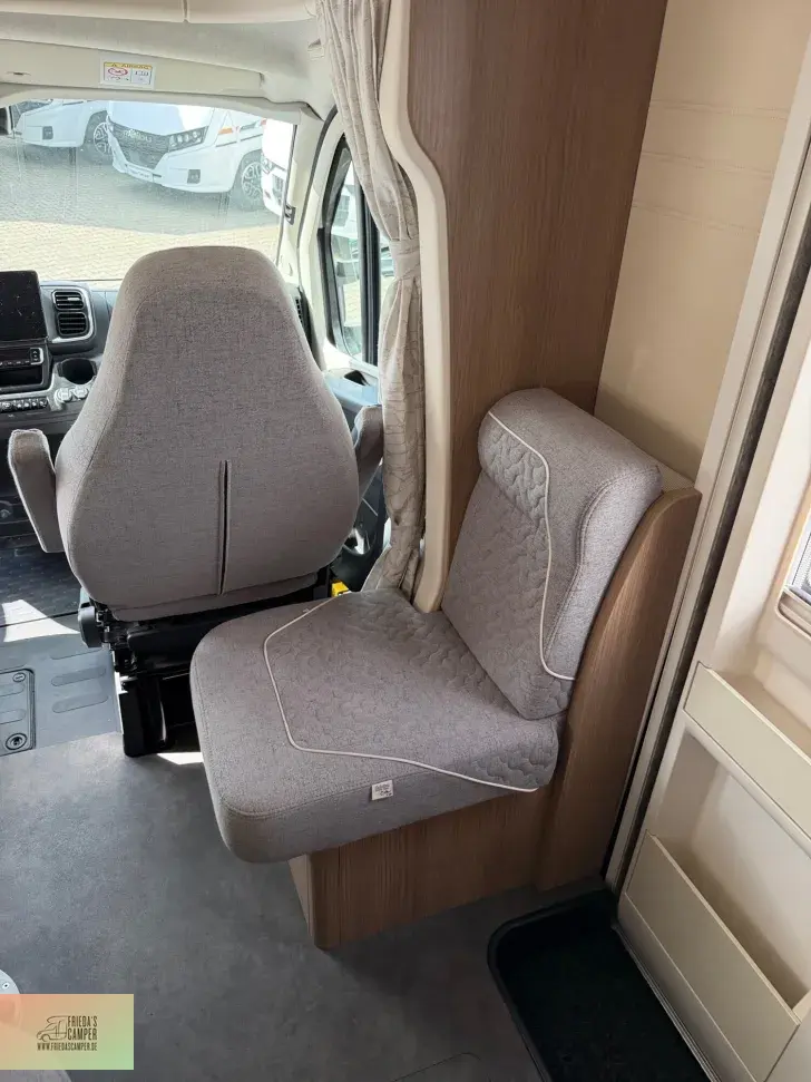 Fahrzeugbild Malibu T 430 KB LE lightweight Fiat #21