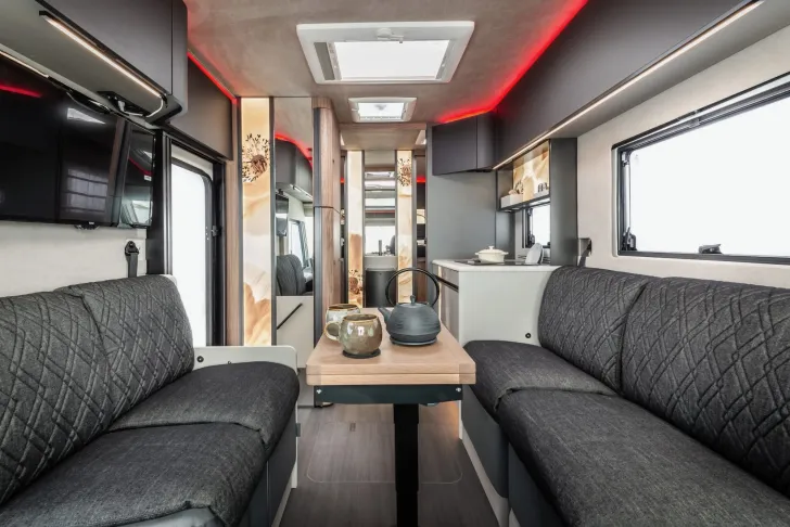 Fahrzeugbild Mobilvetta K Yacht Tekno Design 79 NB inkl. Hubstützen #5