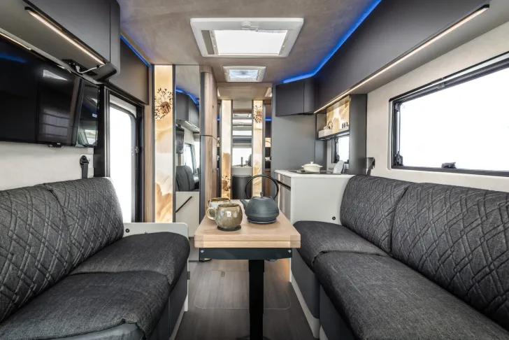 Fahrzeugbild Mobilvetta K Yacht Tekno Design 79 NB inkl. Hubstützen #7