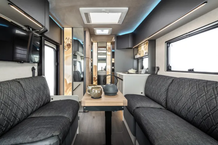 Fahrzeugbild Mobilvetta K Yacht Tekno Design 79 NB inkl. Hubstützen #8
