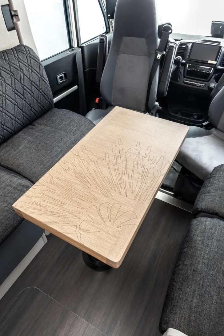 Fahrzeugbild Mobilvetta K Yacht Tekno Design 79 NB inkl. Hubstützen #11