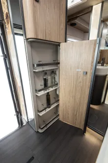 Fahrzeugbild Mobilvetta K Yacht Tekno Design 79 NB inkl. Hubstützen #23