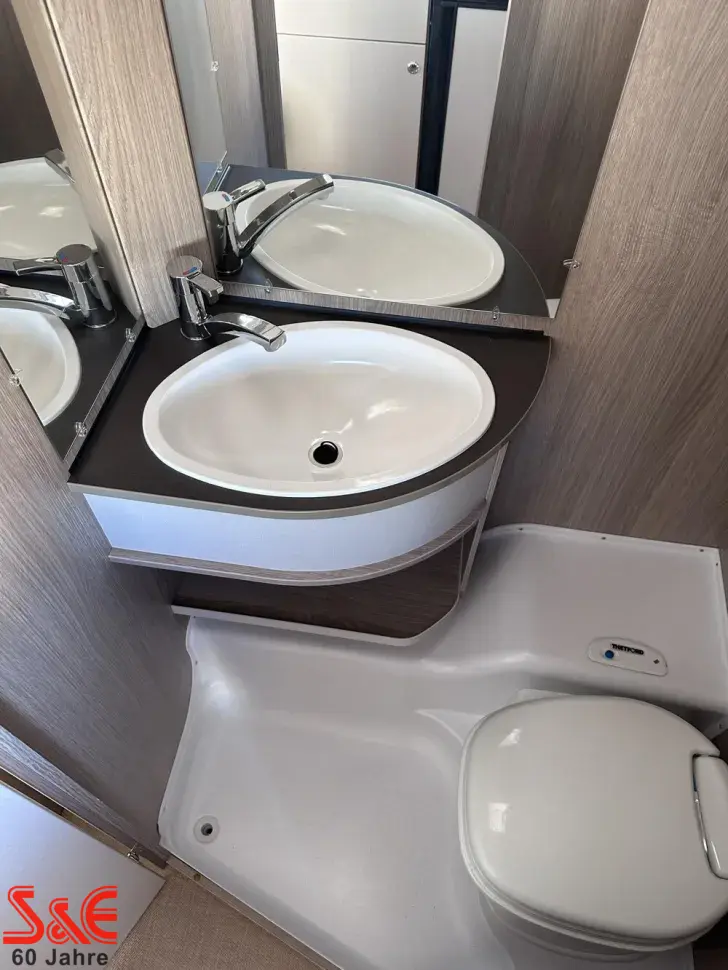 Fahrzeugbild Bürstner Premio Life 480 TL #9